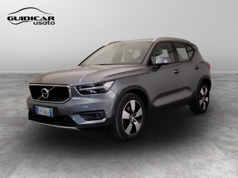 GuidiCar - VOLVO XC40 2019 XC40 2.0 D4 Momentum awd geartronic Usato