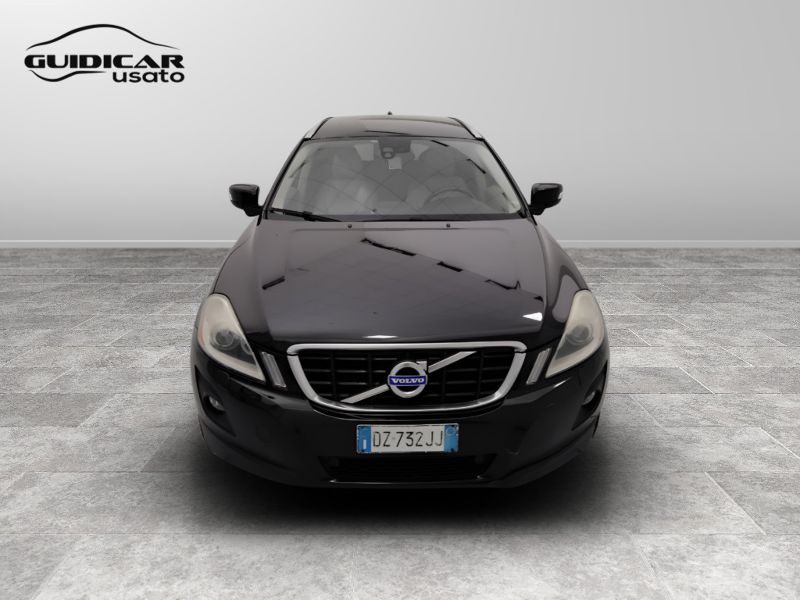 GuidiCar - VOLVO XC60 2009 XC60 2.4 D5 Momentum awd 205cv auto Usato