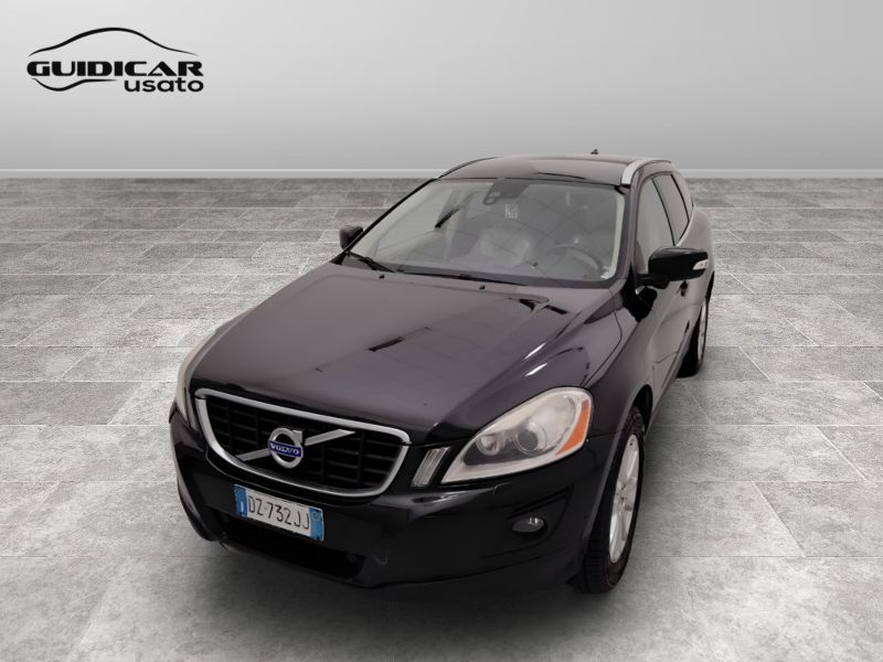 GuidiCar - VOLVO XC60 2009 XC60 2.4 D5 Momentum awd 205cv auto Usato