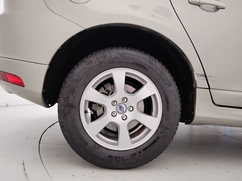 GuidiCar - VOLVO XC60 2014 XC60 2.4 D4 Momentum awd 181cv geartronic Usato
