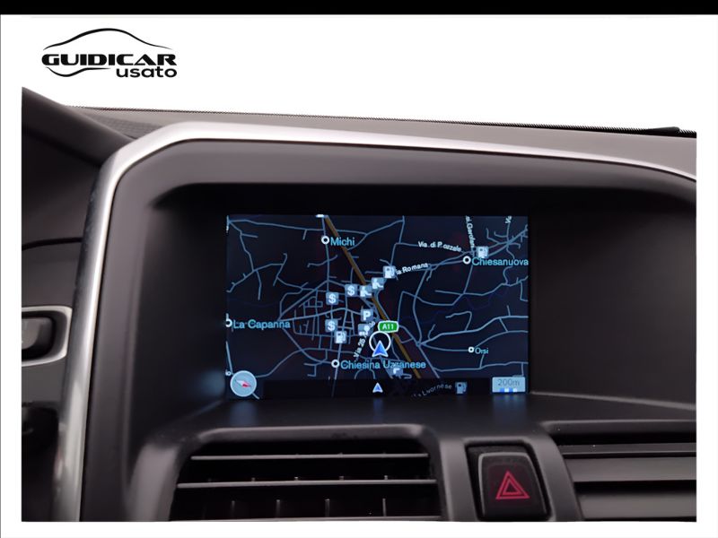 GuidiCar - VOLVO XC60 2014 XC60 2.4 D4 Momentum awd 181cv geartronic Usato