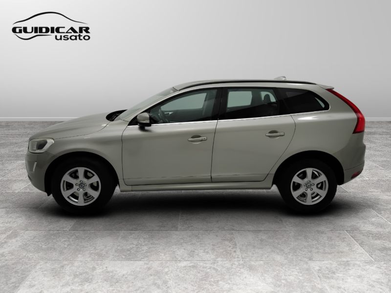 GuidiCar - VOLVO XC60 2014 XC60 2.4 D4 Momentum awd 181cv geartronic Usato