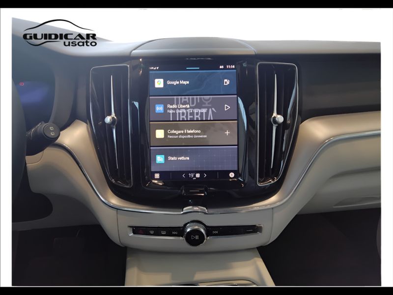 GuidiCar - VOLVO XC60 2022 XC60 2.0 b4 Core awd auto Usato