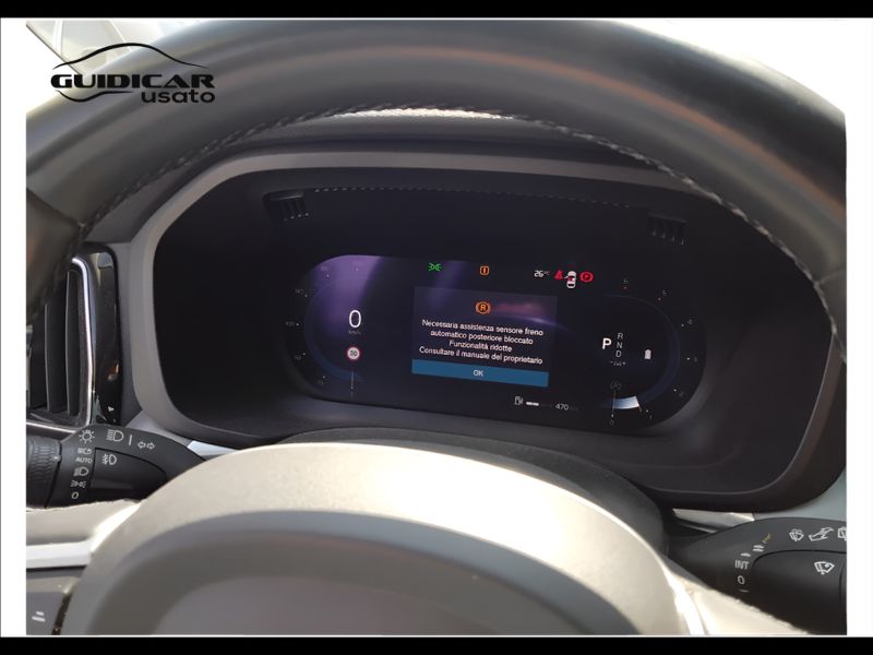 GuidiCar - VOLVO XC60 2022 XC60 2.0 B4 Momentum awd auto Usato