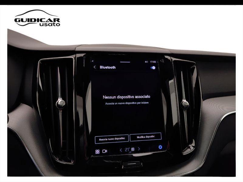 GuidiCar - VOLVO XC60 2022 XC60 2.0 B4 R-Design awd auto Usato