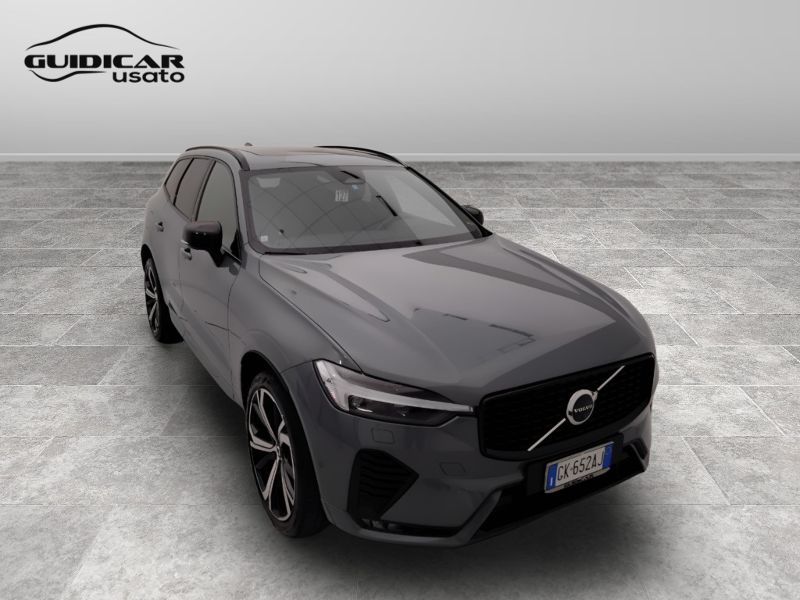 GuidiCar - VOLVO XC60 2022 XC60 2.0 B4 R-Design awd auto Usato