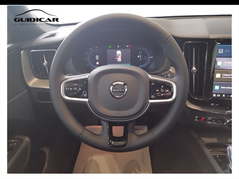 GuidiCar - VOLVO XC60 1 XC60 2.0 t6 phev Plus Black Edition awd auto Nuovo