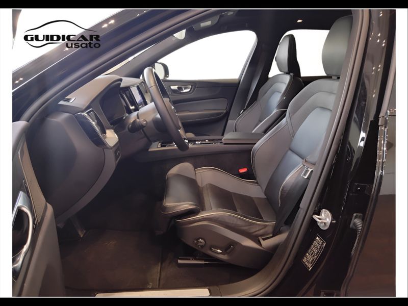 GuidiCar - VOLVO XC60 2024 XC60 2.0 t6 phev Ultra Black Edition awd auto Aziendale
