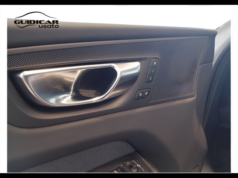 GuidiCar - VOLVO XC60 2024 XC60 2.0 t6 phev Ultra Dark awd auto Km0