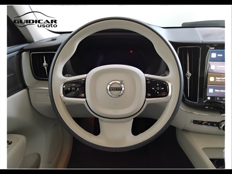 GuidiCar - VOLVO XC60 2024 XC60 2.0 t6 recharge phev obc 6,4kW Ultimate Dark awd auto Aziendale
