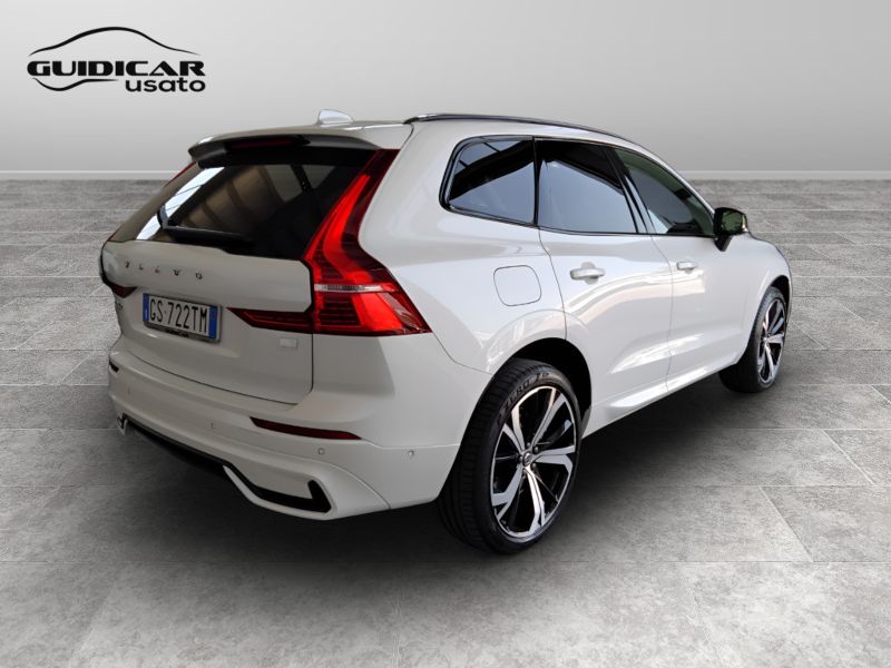 GuidiCar - VOLVO XC60 2024 XC60 2.0 t6 recharge phev obc 6,4kW Ultimate Dark awd auto Aziendale