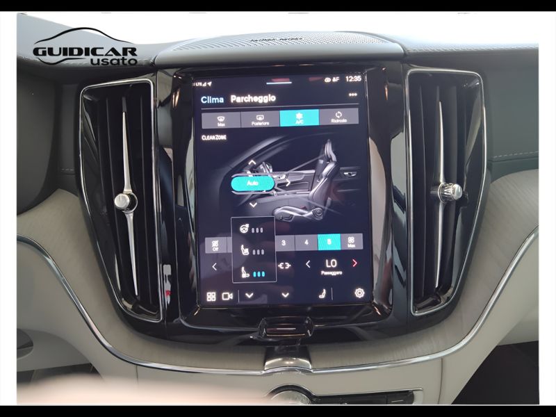 GuidiCar - VOLVO XC60 2024 XC60 2.0 t6 recharge phev obc 6,4kW Ultimate Dark awd auto Aziendale