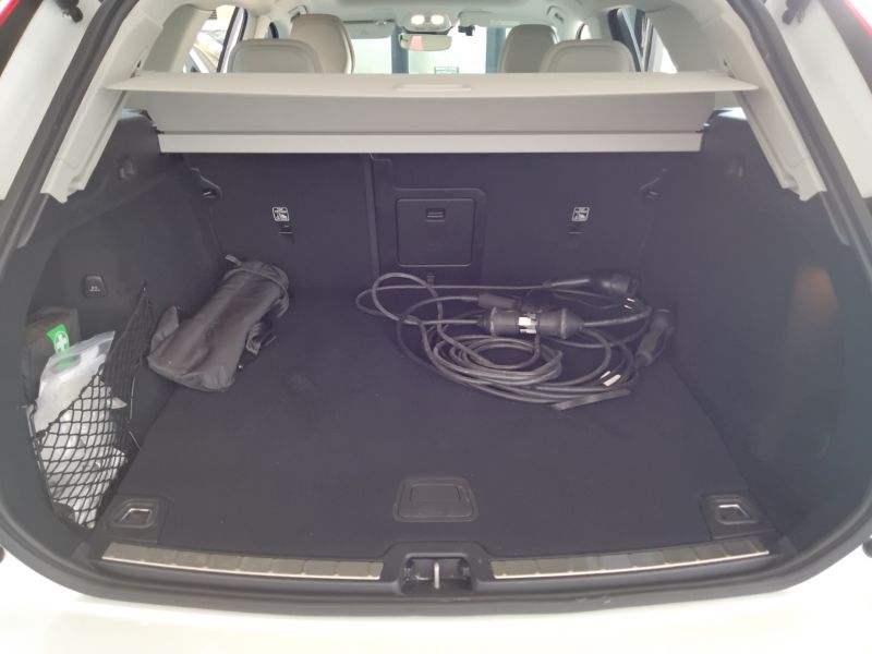 GuidiCar - VOLVO XC60 2024 XC60 2.0 t6 recharge phev obc 6,4kW Ultimate Dark awd auto Aziendale