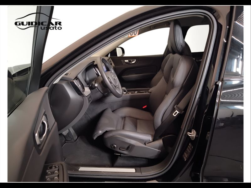 GuidiCar - VOLVO XC60 2024 XC60 N1 2.0 B4 d Plus Dark awd auto Usato