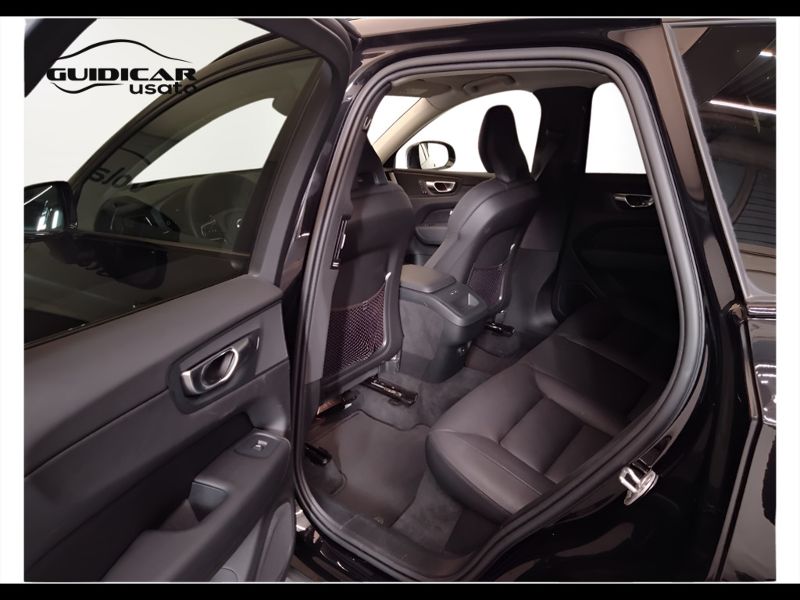 GuidiCar - VOLVO XC60 2024 XC60 N1 2.0 B4 d Plus Dark awd auto Usato