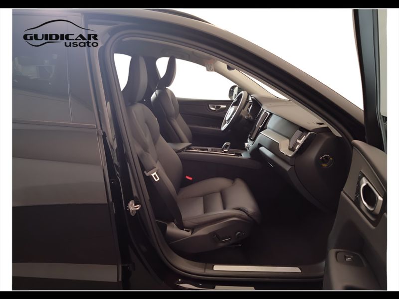 GuidiCar - VOLVO XC60 2024 XC60 N1 2.0 B4 d Plus Dark awd auto Usato