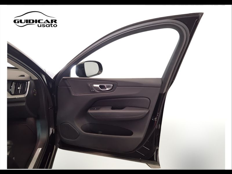 GuidiCar - VOLVO XC60 2024 XC60 N1 2.0 B4 d Plus Dark awd auto Usato