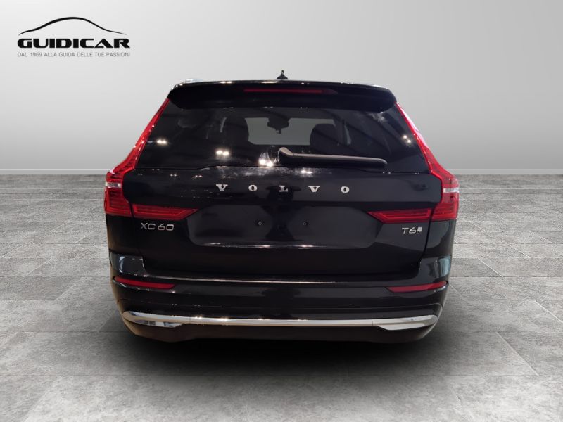 GuidiCar - VOLVO XC60 1 N.XC60 Recharge Plus Bright T6 AWD AUT Nuovo
