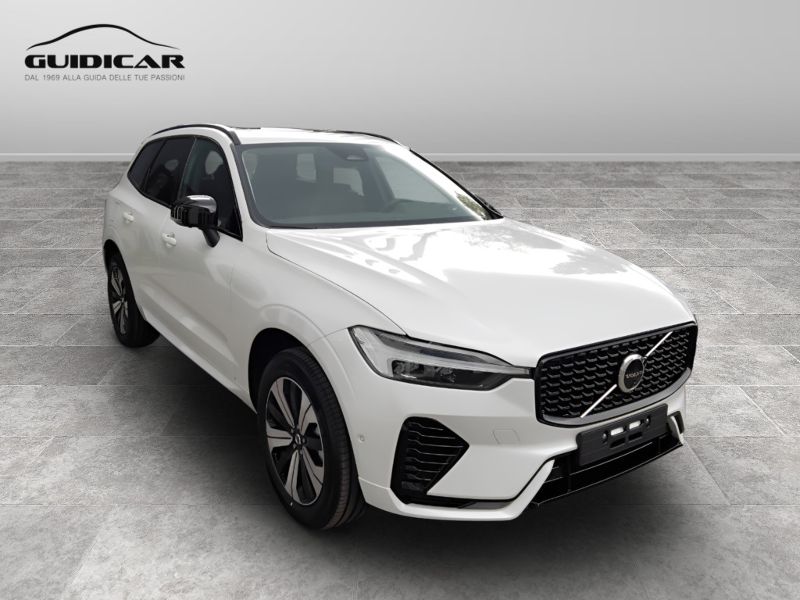 GuidiCar - VOLVO XC60 1 N.XC60 Recharge Plus Dark T6 AWD AUT Nuovo