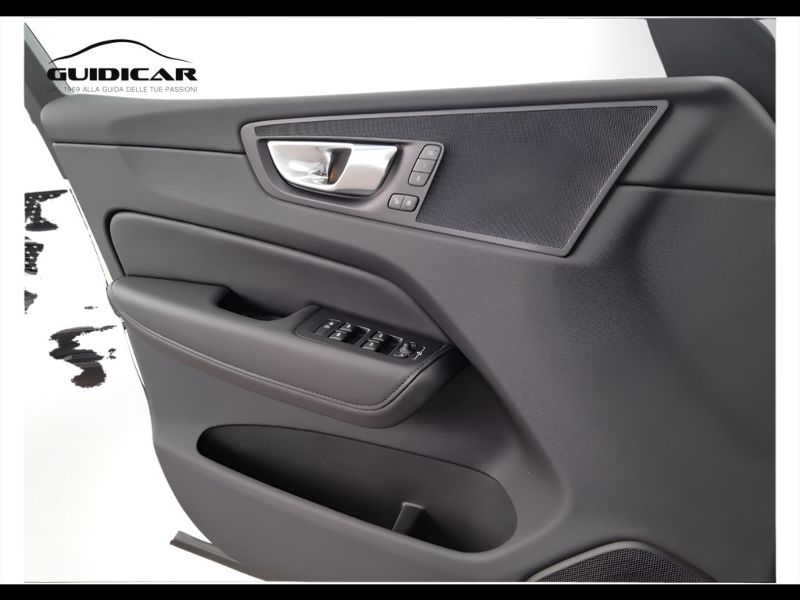 GuidiCar - VOLVO XC60 1 N.XC60 Recharge Plus Dark T6 AWD AUT Nuovo