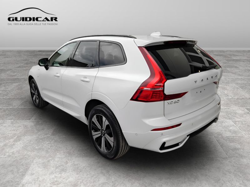 GuidiCar - VOLVO XC60 1 N.XC60 Recharge Plus Dark T6 AWD AUT Nuovo