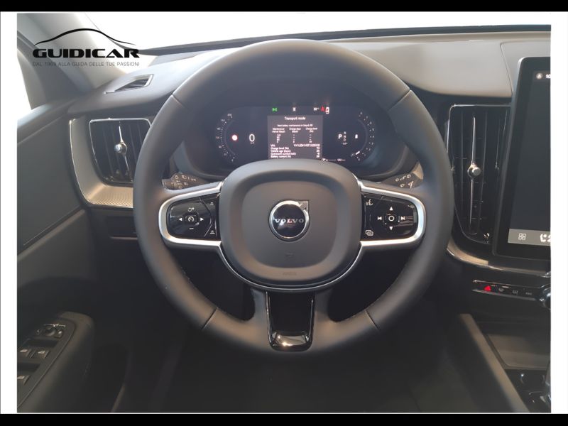 GuidiCar - VOLVO XC60 1 XC60 2.0 b5 mhev Core awd auto Nuovo