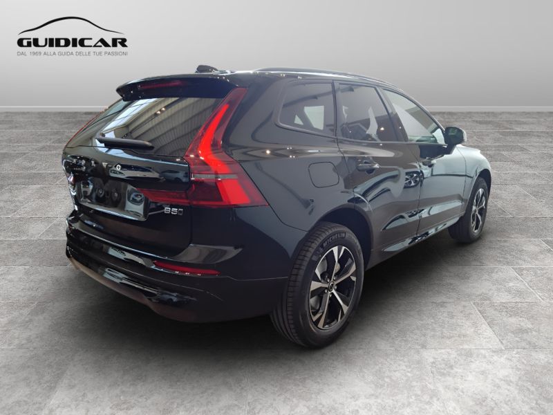 GuidiCar - VOLVO XC60 1 XC60 2.0 b5 mhev Core awd auto Nuovo