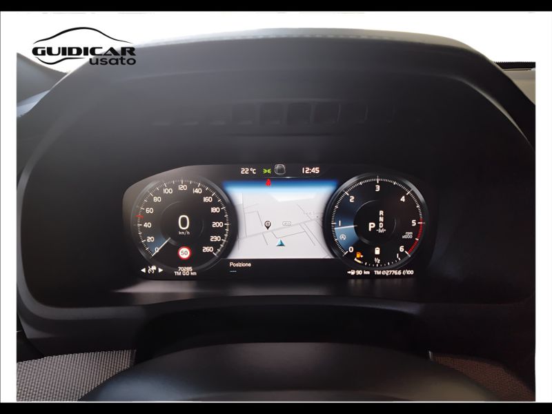 GuidiCar - VOLVO XC90 2020 XC90 2.0 b5 R-design awd geartronic my20 Usato