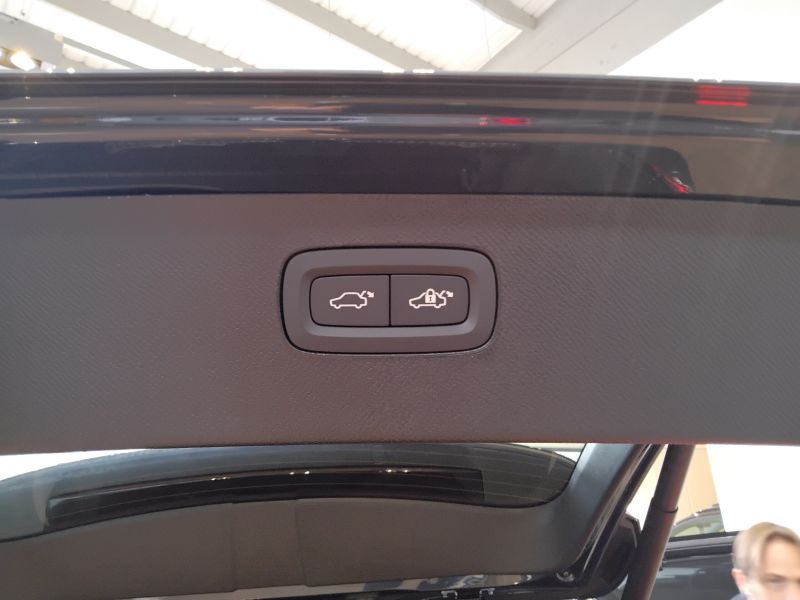 GuidiCar - VOLVO XC90 2024 XC90 2.0 t8 phev Plus Bright awd 7p.ti auto Km0