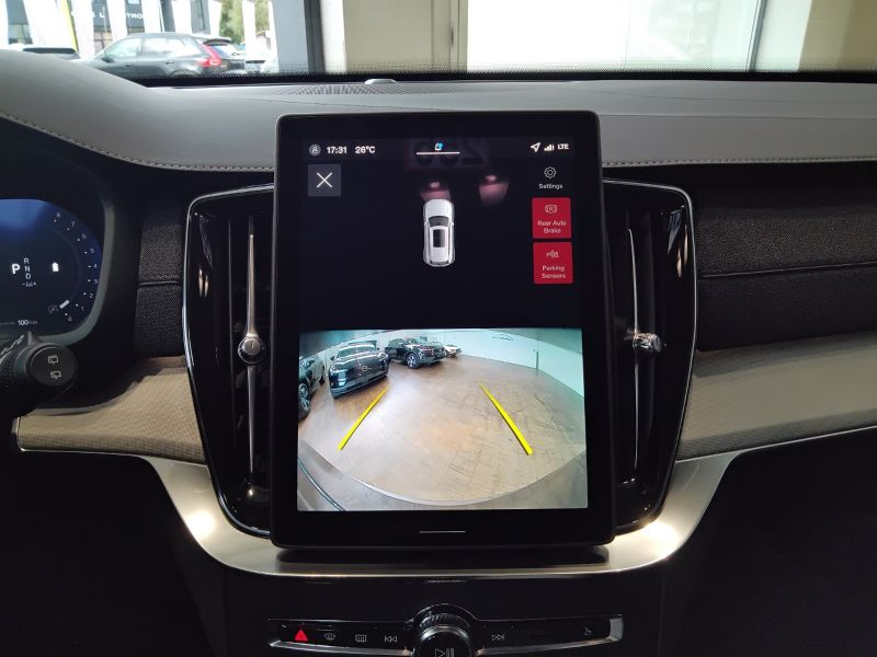 GuidiCar - VOLVO XC90 1 XC90 2.0 b5 Core awd 7p.ti auto Nuovo